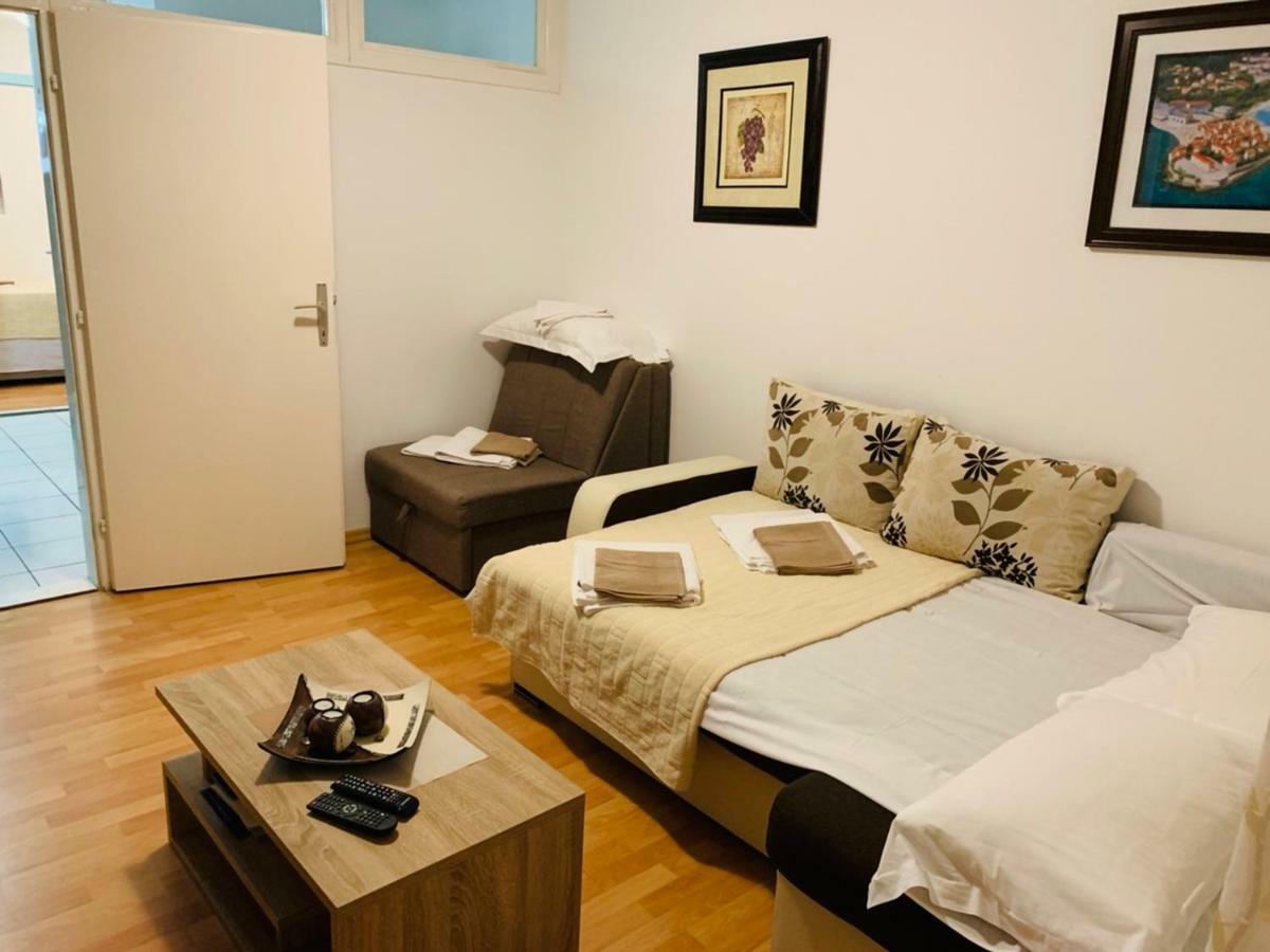 Apartment Oleander Μπούντβα Εξωτερικό φωτογραφία